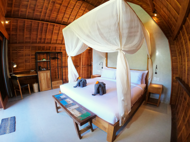 5-TropicalGardenBungalow
